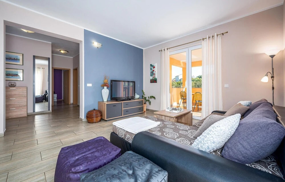 Awesome Home In Sorici-Kanfanar