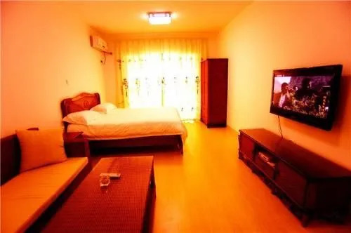 Sanya Haiyue Holiday Apartment(三亚海月轩度假公寓)