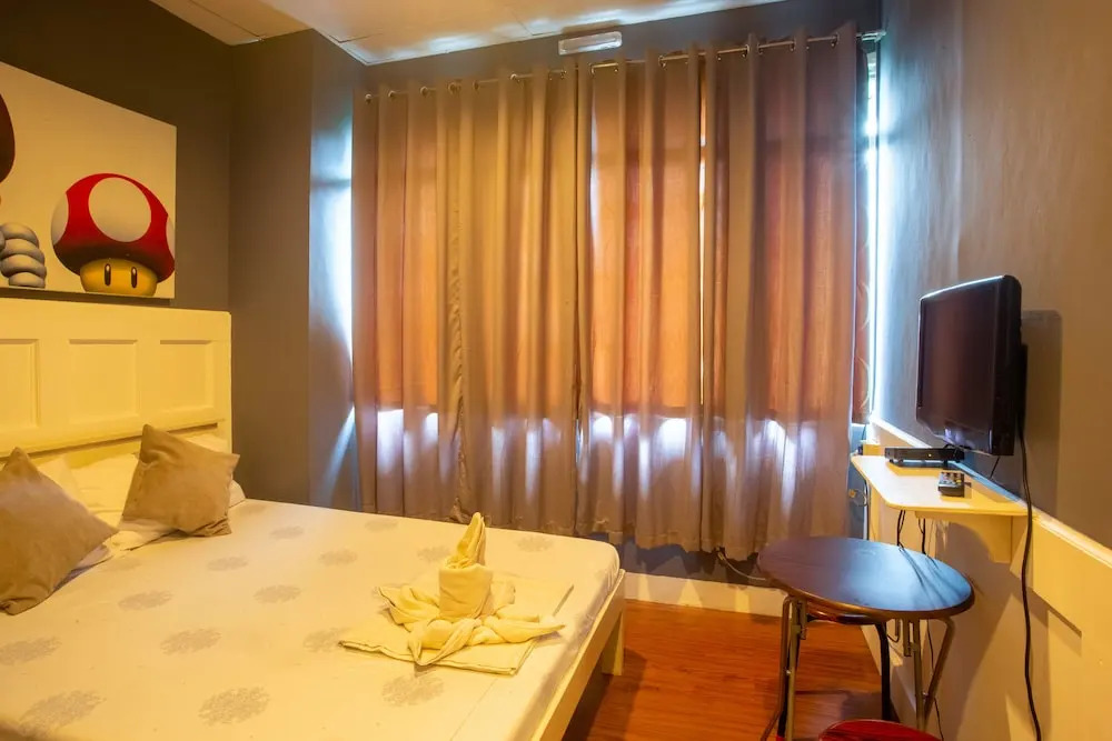 Tr3ats Guest House