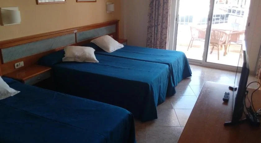Hostal Leo dOr