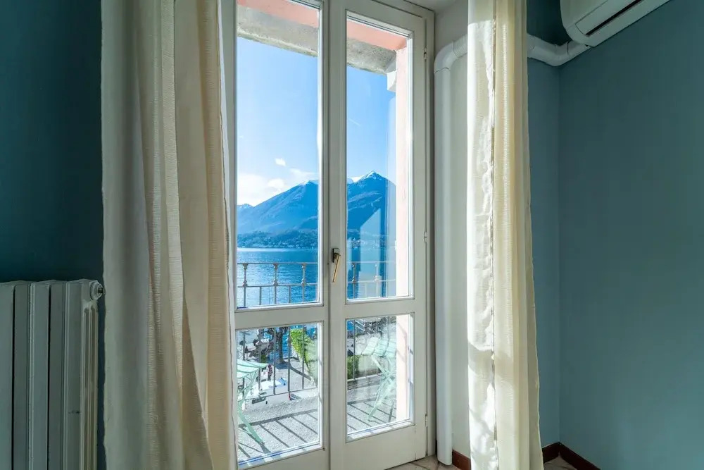 Lakefront Retreat by Wonderful Italy