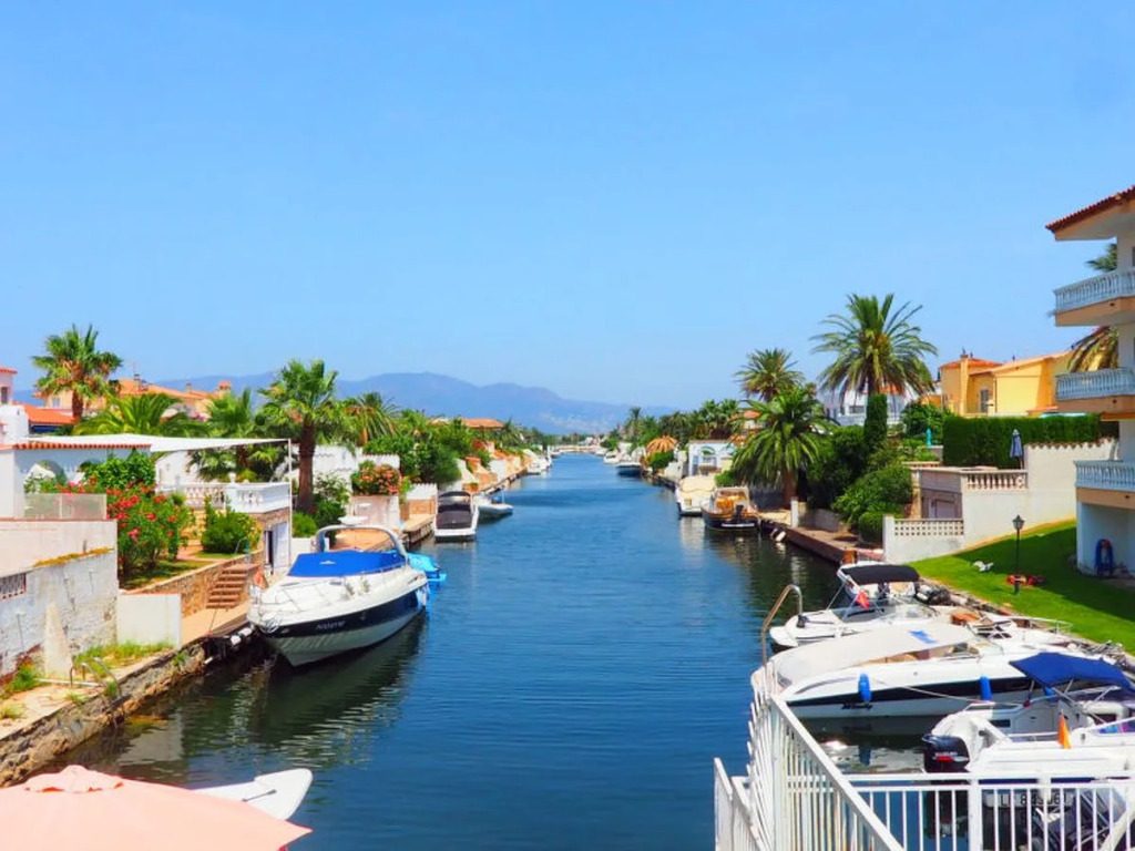 Port Banyuls 16310