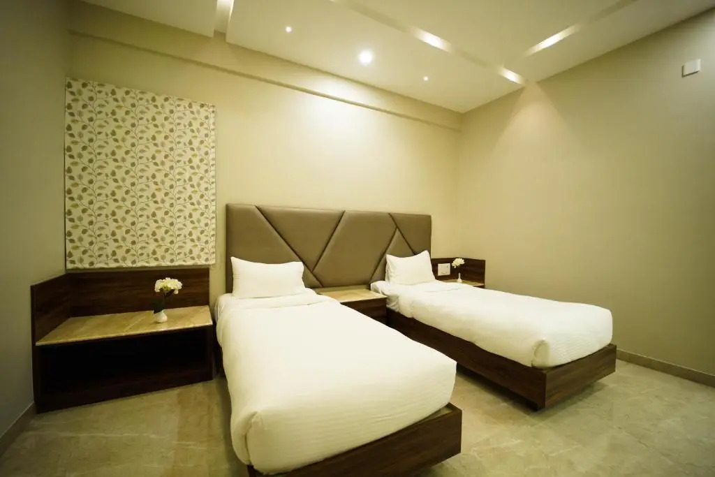 Sun Shine Hotel