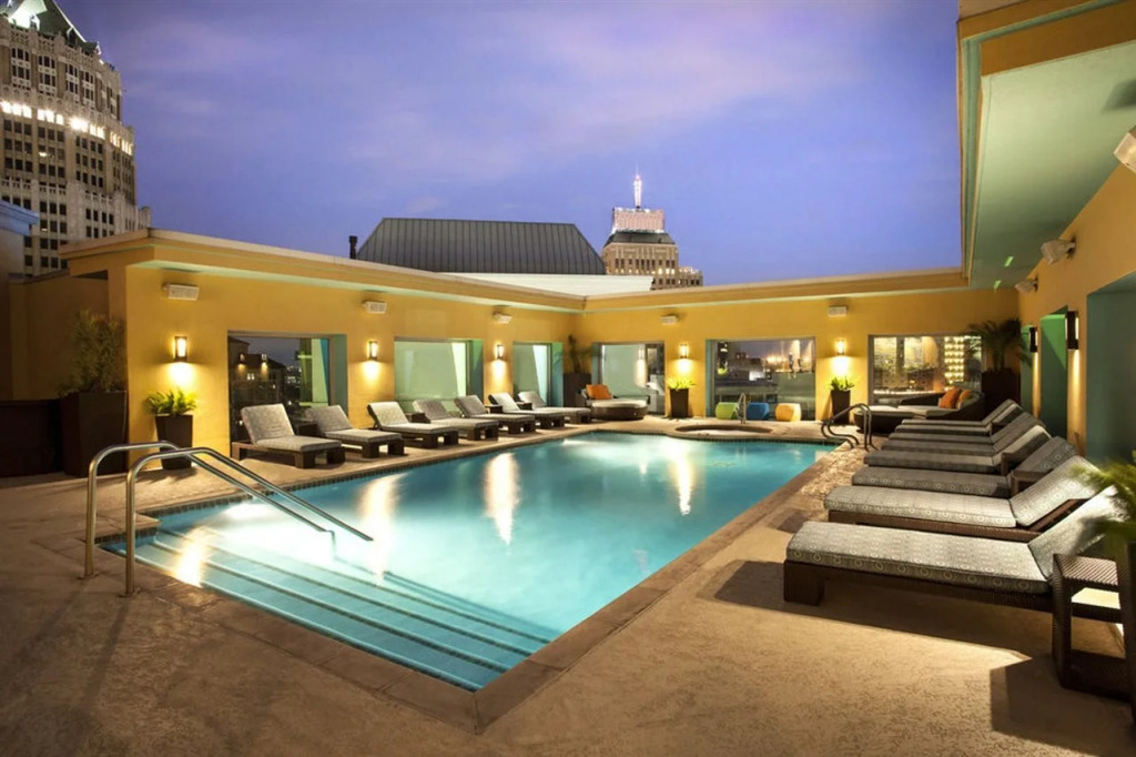 Hotel Contessa - Suites on the Riverwalk
