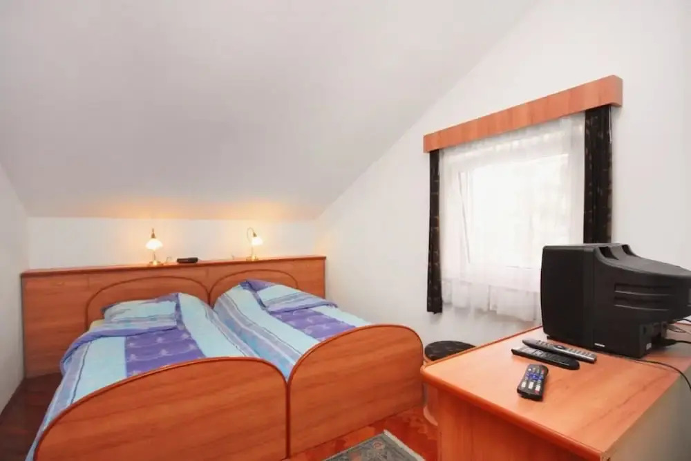 Apartments Rasa