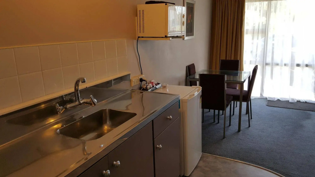 Aywon Motel
