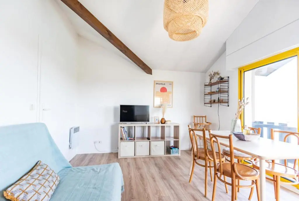 SUR PILOTIS☆ 4PERS ☆vue incroyable sur le bassin