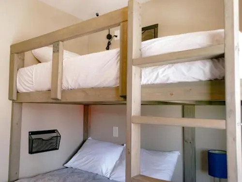 Shon's Hostel