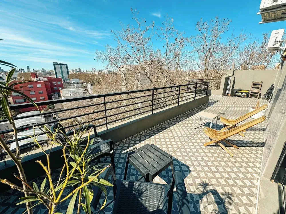 Spacious Penthouse in excellent Area by BT Homes