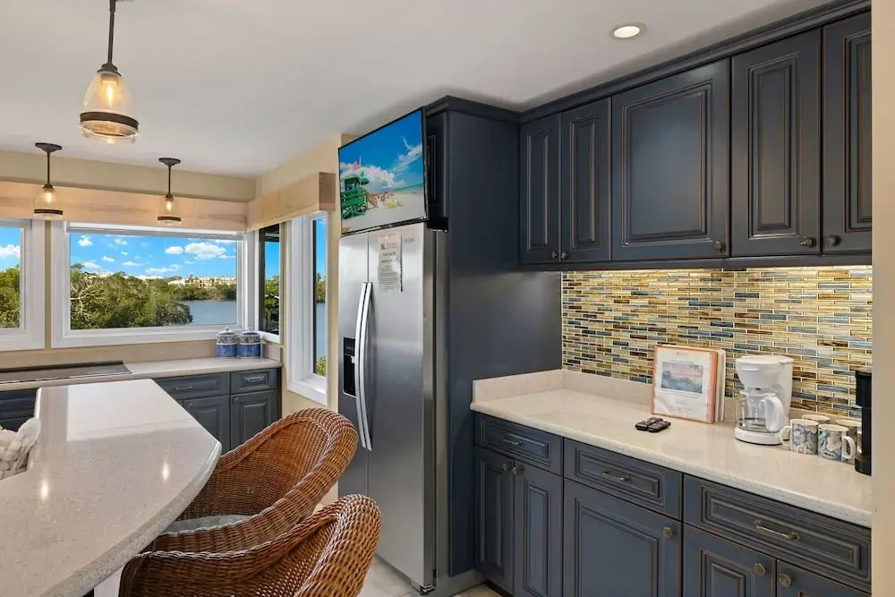 21381 Widgeon Point 6 Bedroom Estate