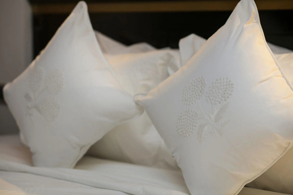 Hanoi Center Silk Premium Hotel & Spa & Travel