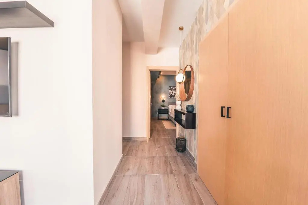 Regatta Living Hotel