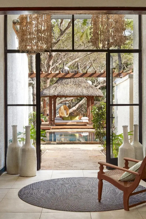 Paradise Cove Boutique Hotel