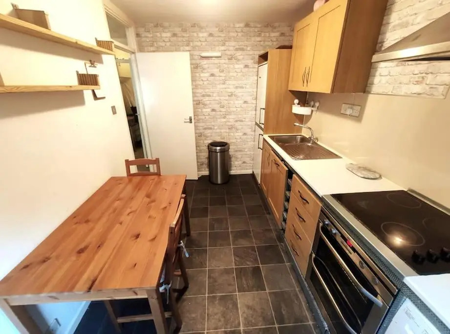 Lovely Studio Apartment , perfect central location
