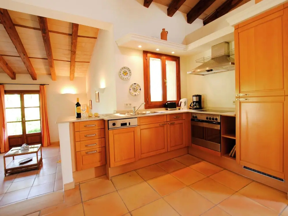 Ideal Holiday Home with Private Pool for Family & Friends