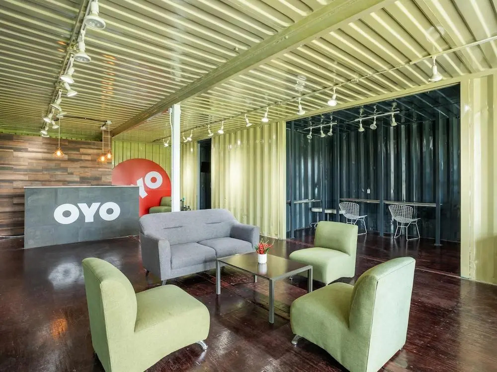 Oyo Hotel Bed Box