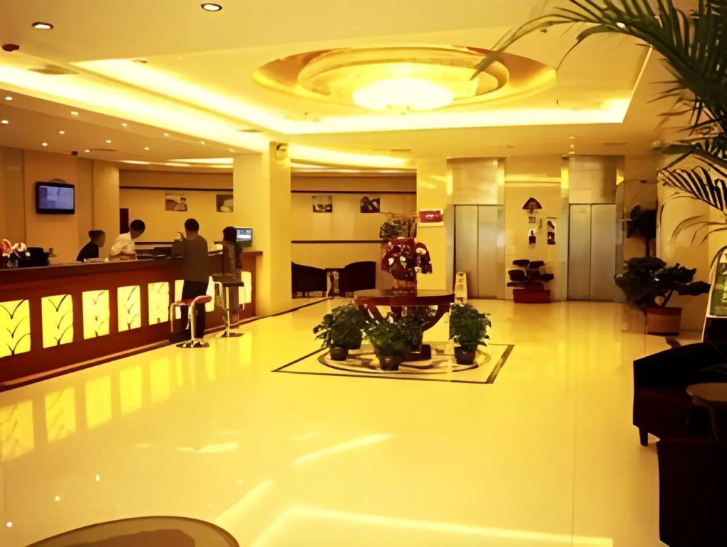 Greentree Inn Nantong Stadium West Qingnian Road Business Hotel
