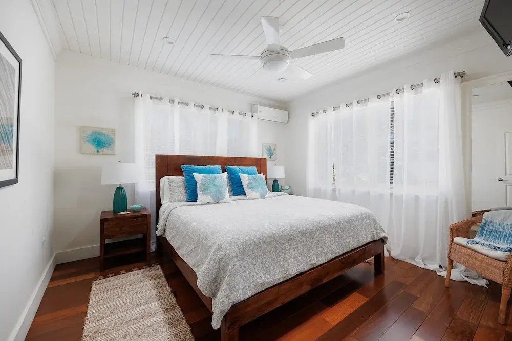 One Palm Hill villa