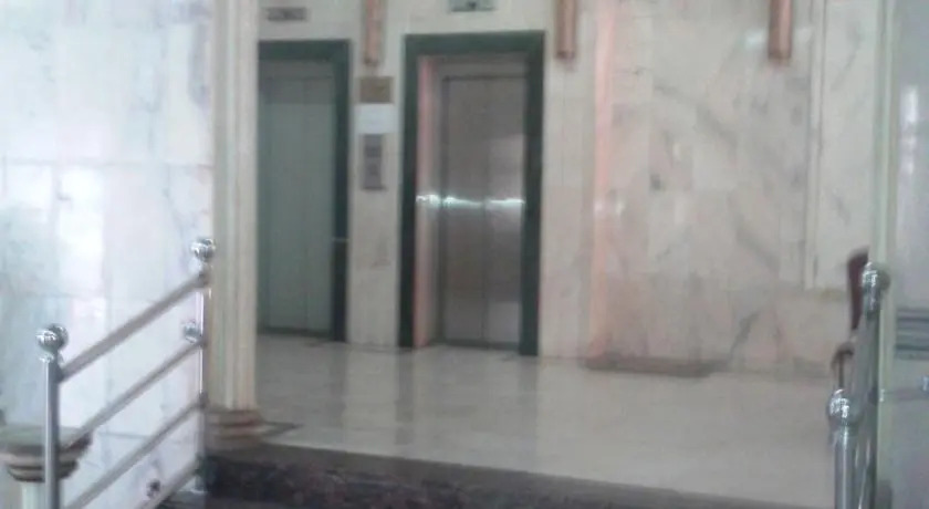 Al Barraq Hotel