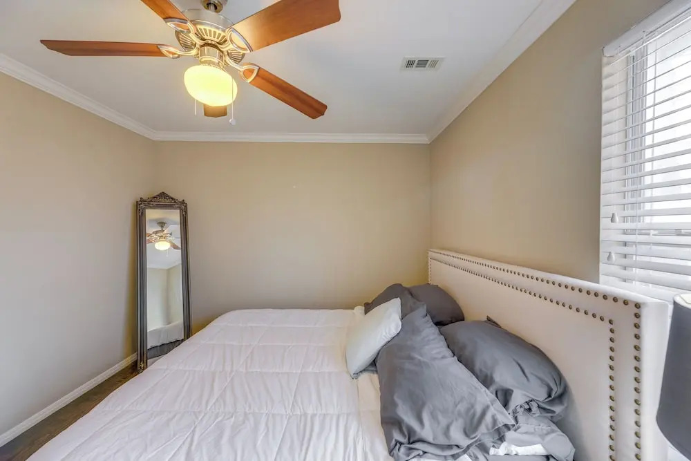 Pet-Friendly Austin Home w/ Private Yard + Deck