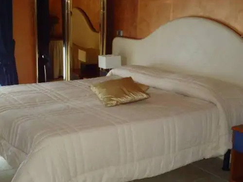 Tea Palace Hotel