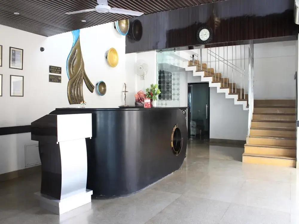 Hotel Gian Residency