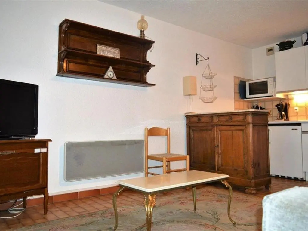 Appartement Font-Romeu-Odeillo-Via, 2 pièces, 6 personnes - FR-1-580-36