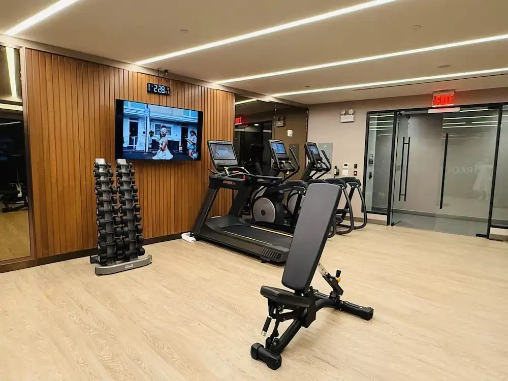 Hotel-level New Luxury Home w Gym Pool