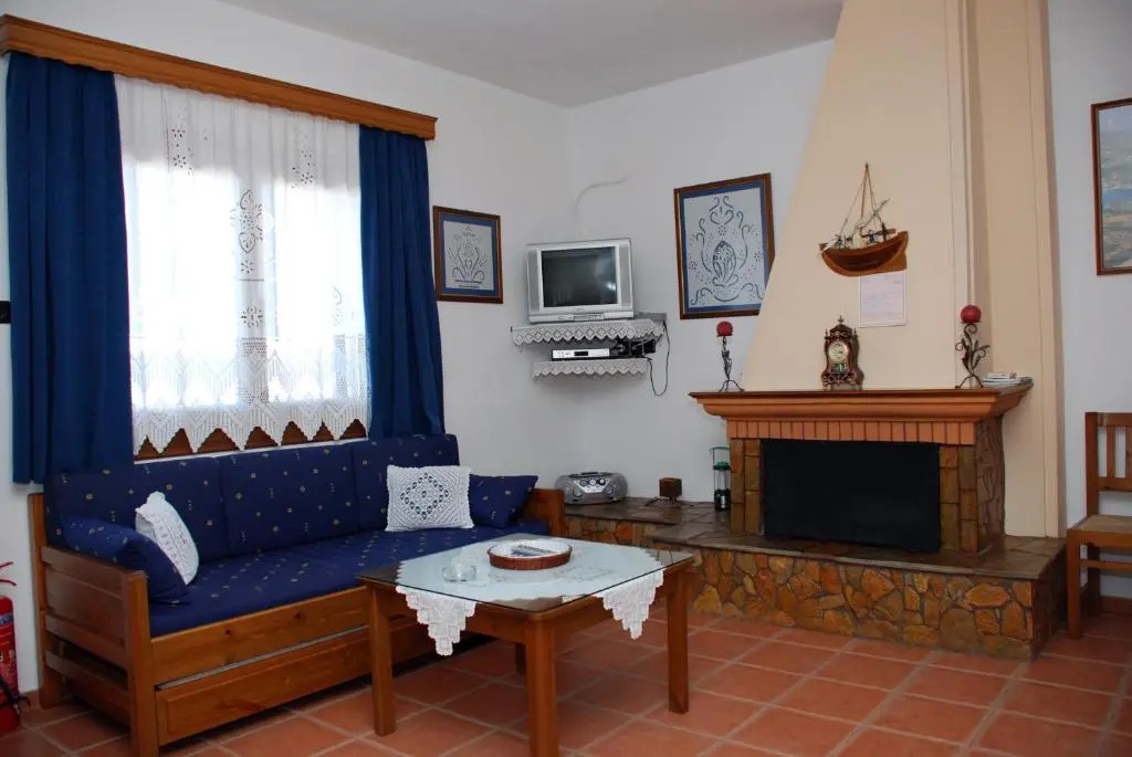 Vila Elena 1astoning view