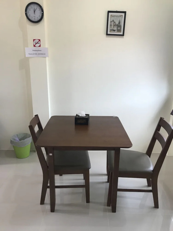 Thathong House