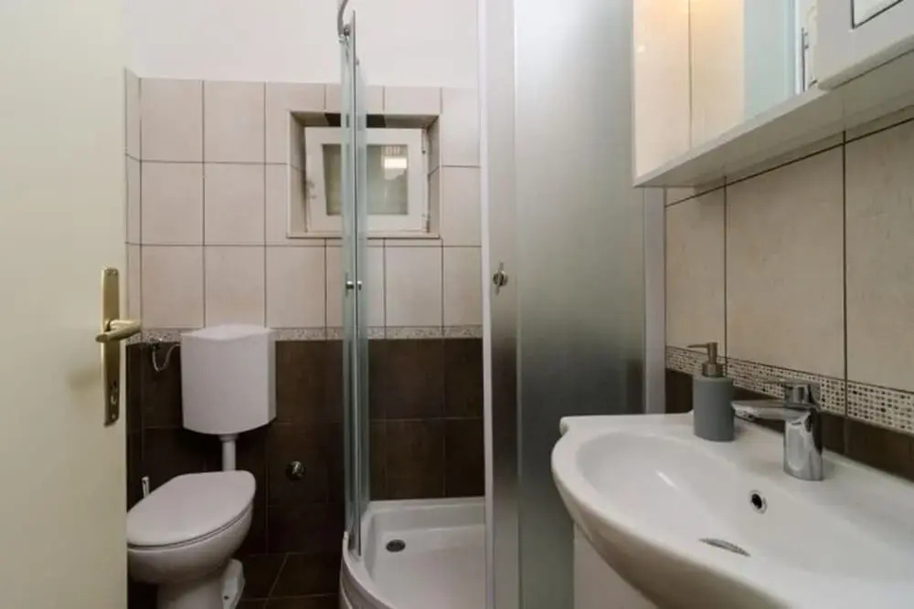 Holiday Home Blue Vineyard- Three Bedroom House With Terrace and Sea View