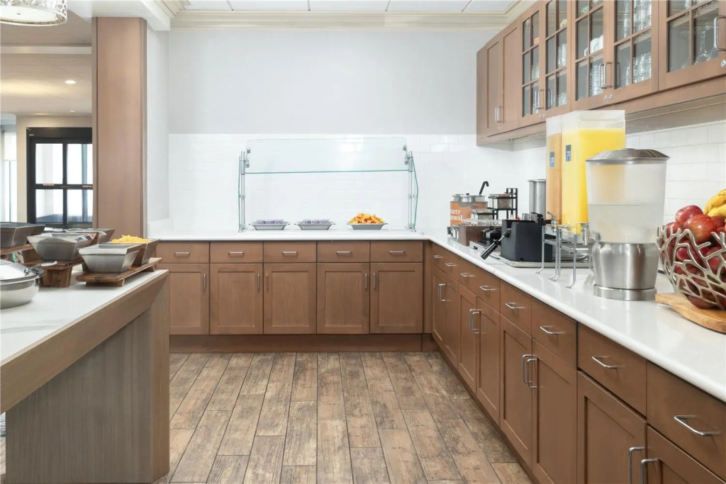 Homewood Suites By Hilton Wauwatosa Milwaukee