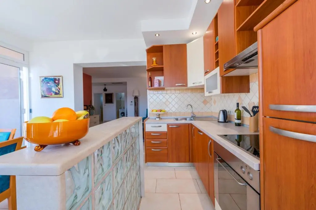 Tara Apartments