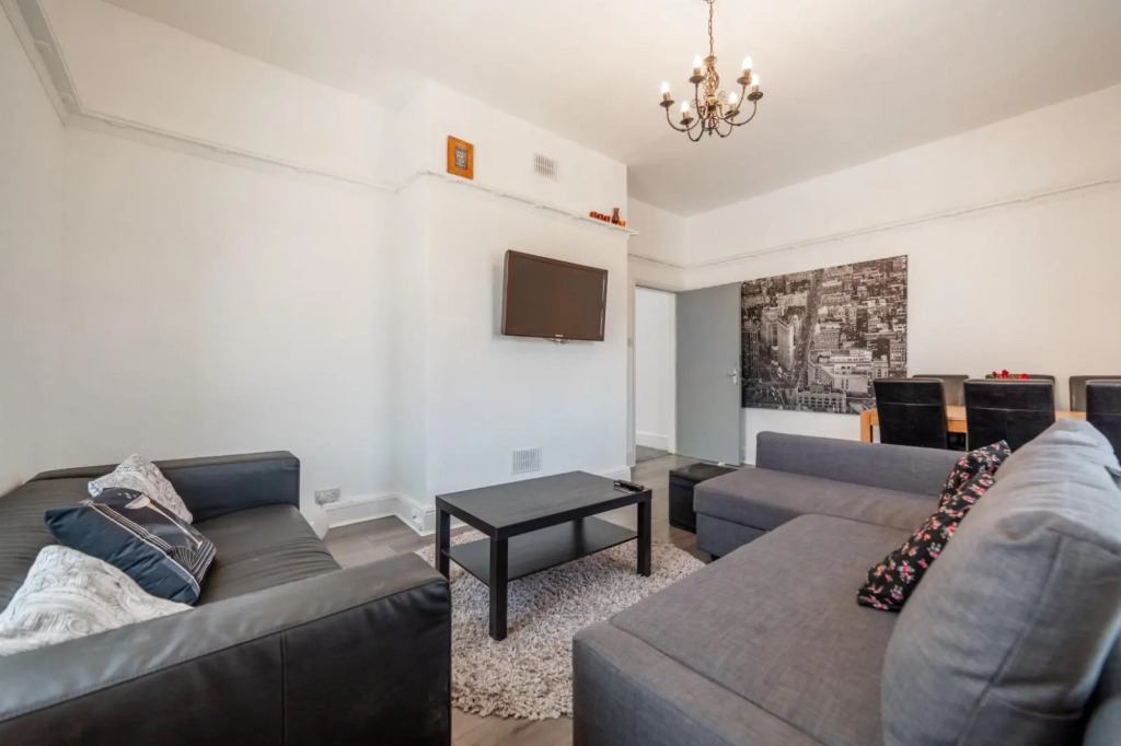 Abingdon Street Sasco Apartments