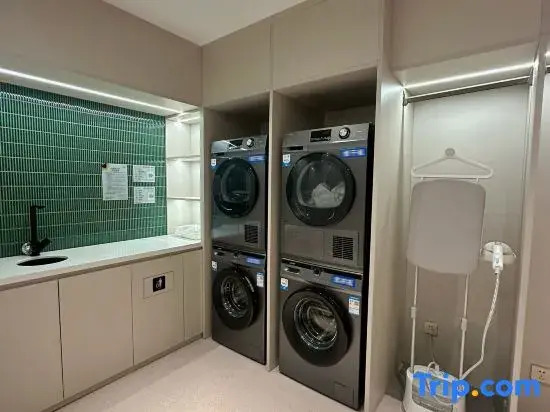 Yayue Hotel (Wuhu Nanling Square)