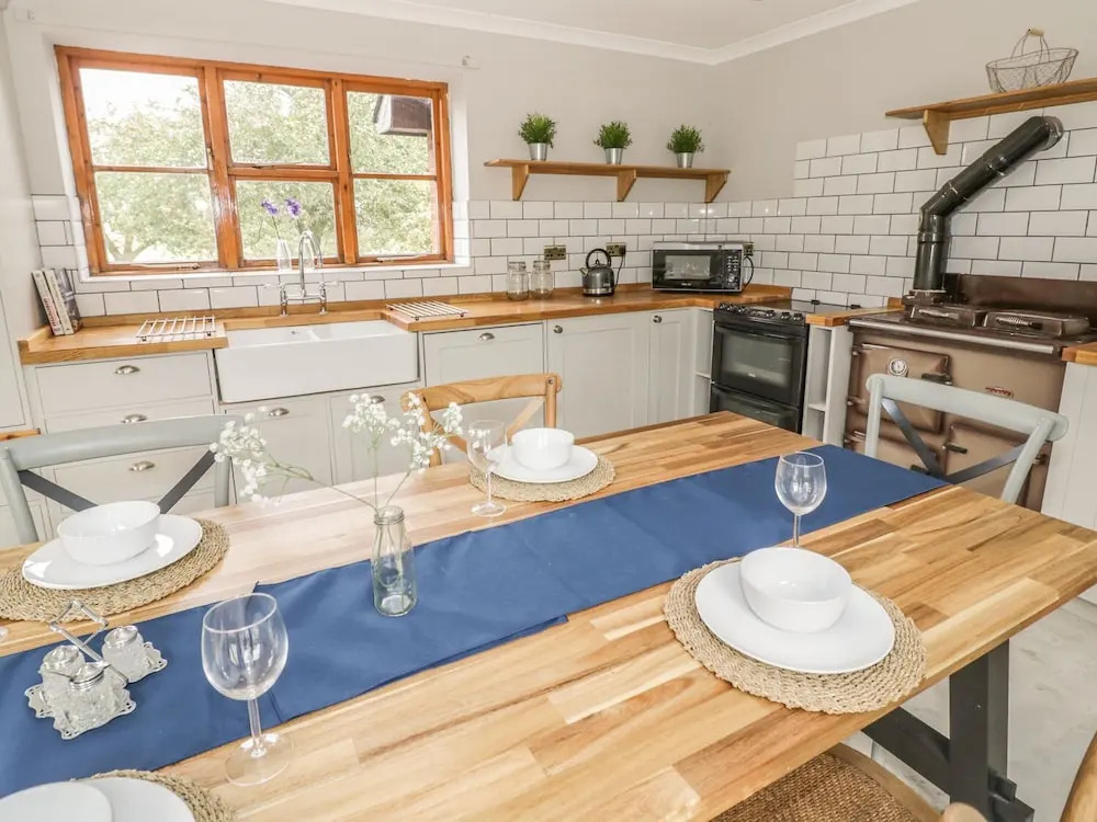 Orchard View, Leominster