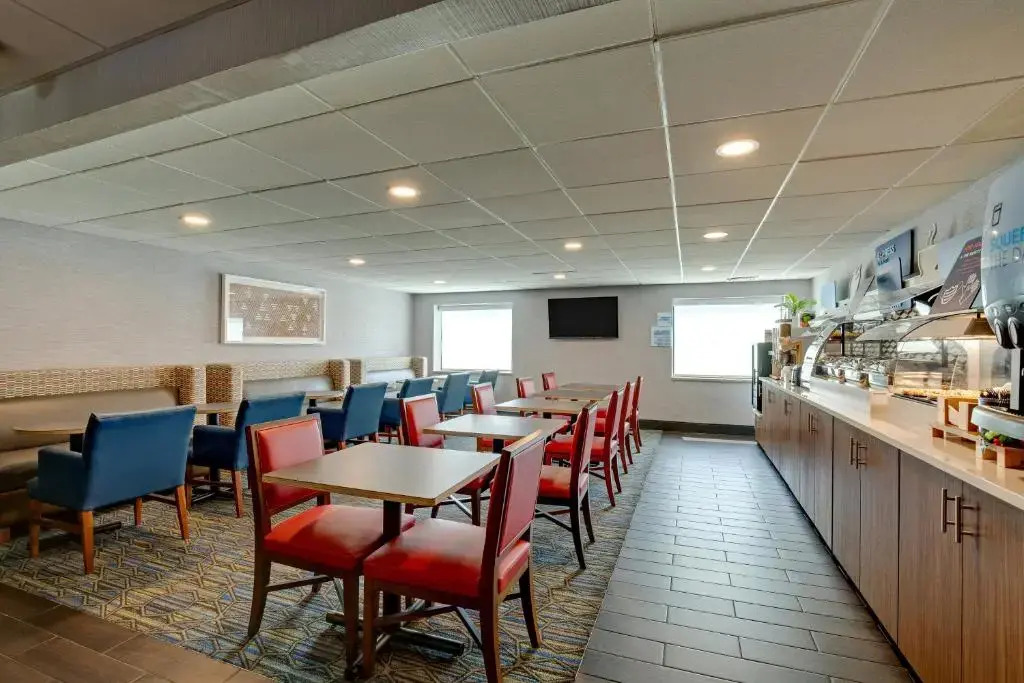 Holiday Inn Express Nashville W-I40 by IHG
