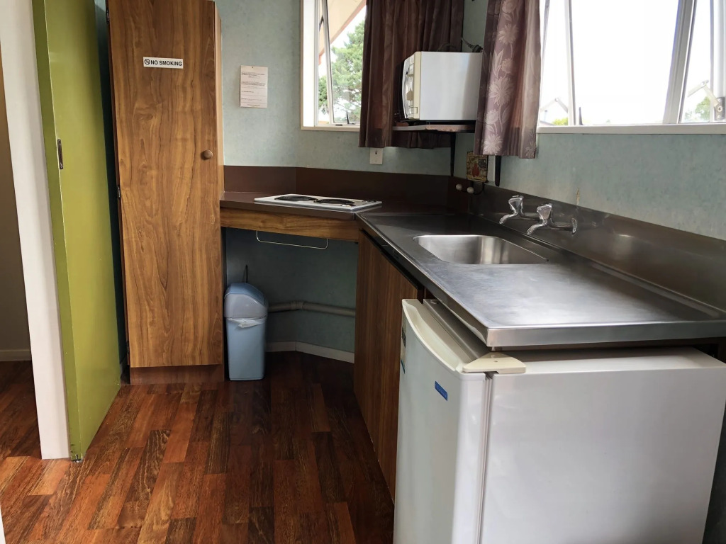 Dunrovin Motel