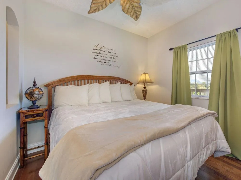 Higher Ground Condo with Mountain and Golf View