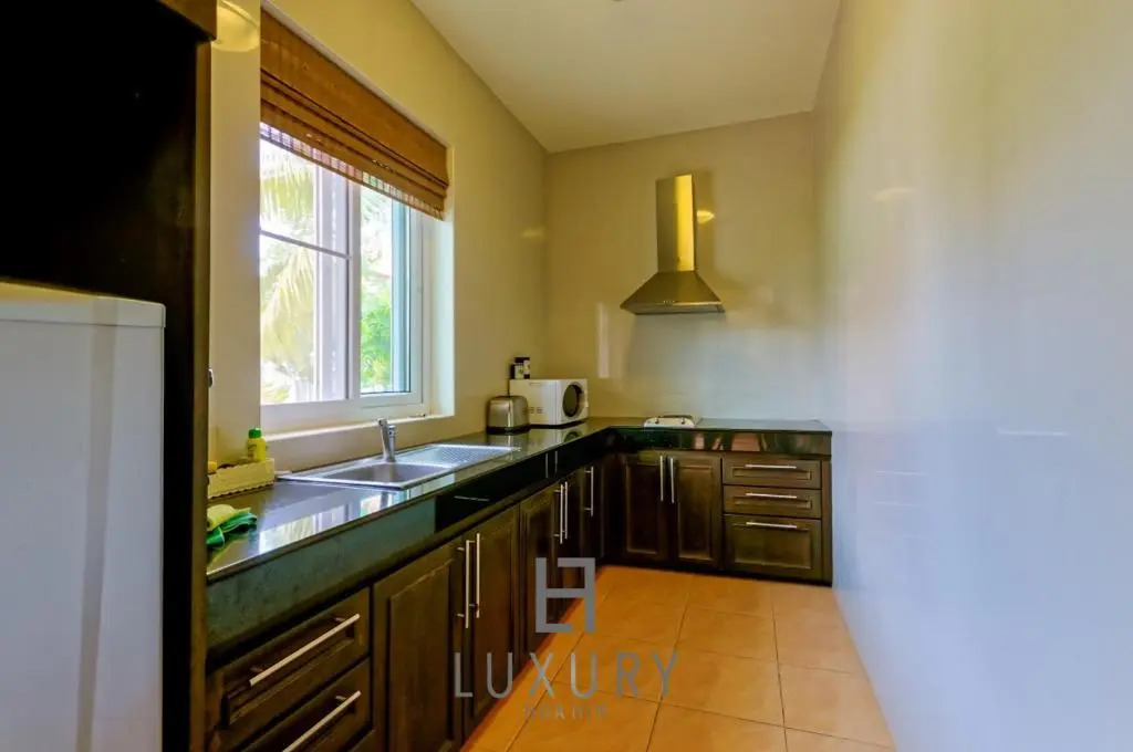 Bali Style 2 Bedroom Villa with Pool - B99