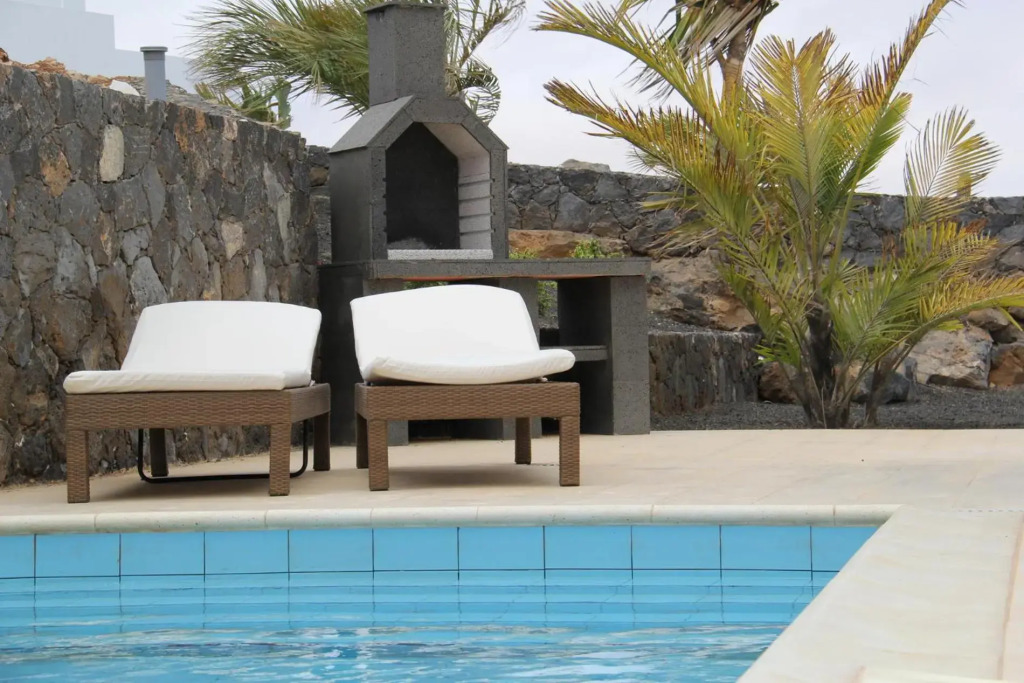 Sand Volcano Villa 1