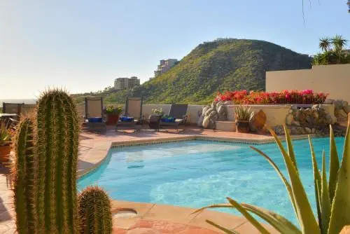 Villa Lorena by Cabo Villas
