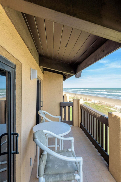 Tiki 332 - Oceanview 1br Condo With Large Balcony 1 Bedroom Condo