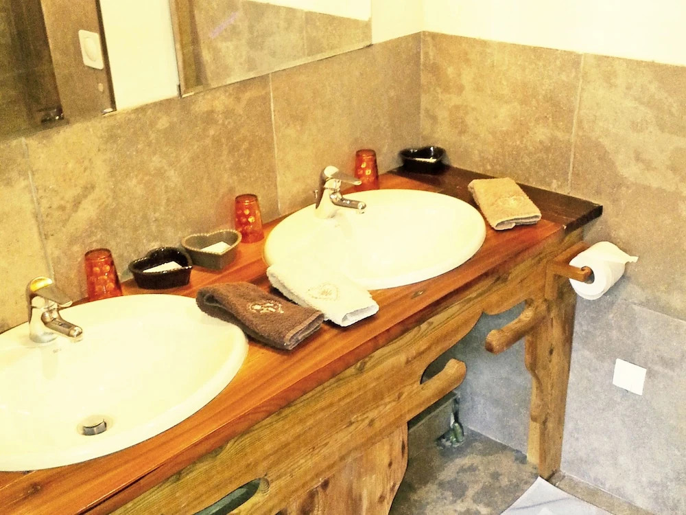 Charming Cottage Located in a Small Traditional Mountain Village