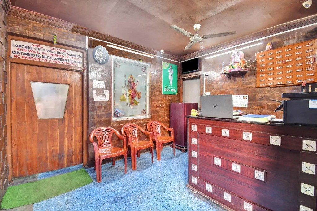 SPOT ON 80574 Vikram Lodge