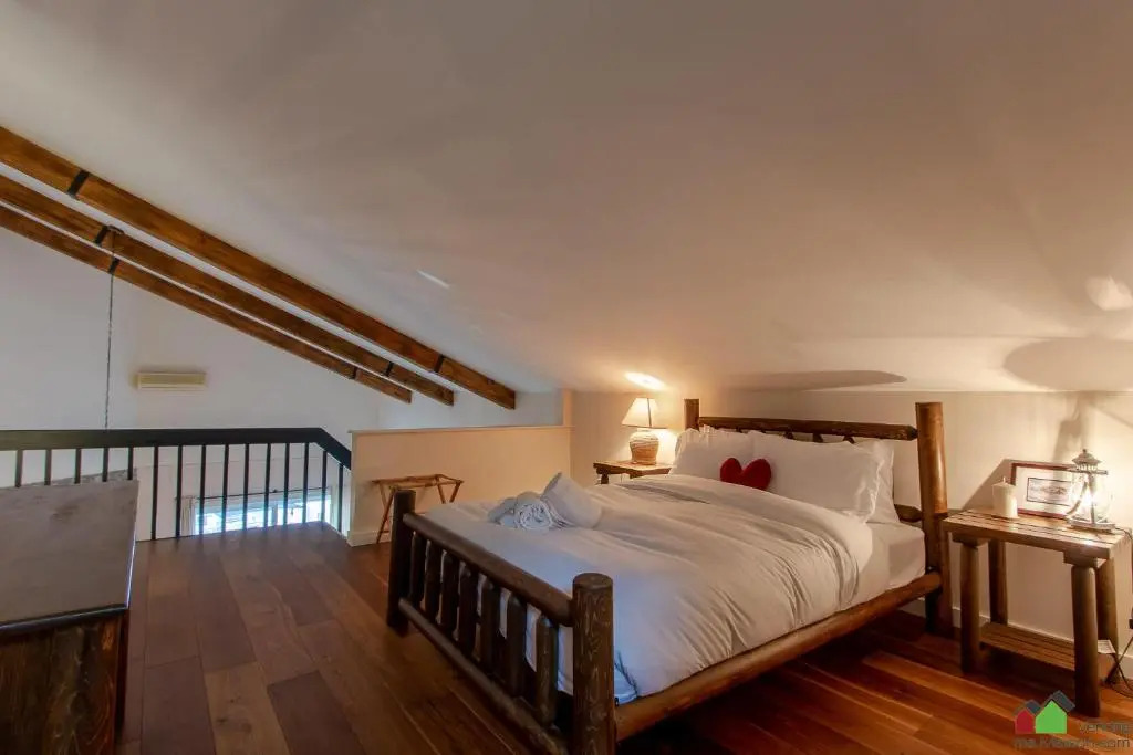 Unique Tremblant view -fancy fully equipped apartment