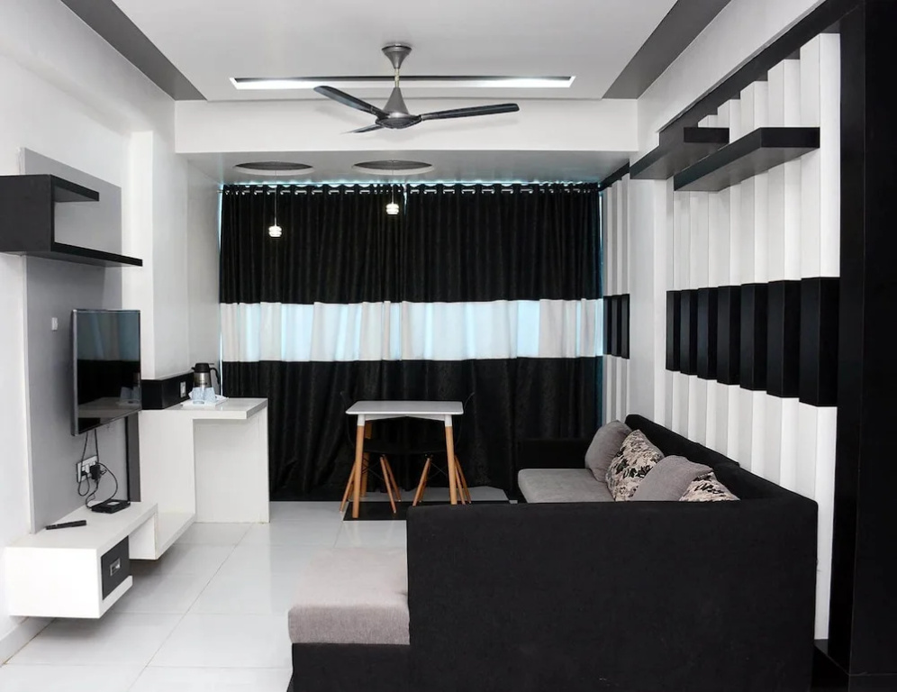 Shree Hotel