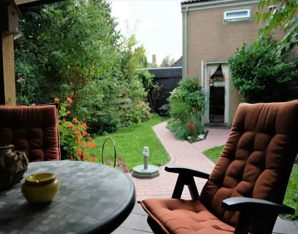 Apartment in Petten Near the Beach
