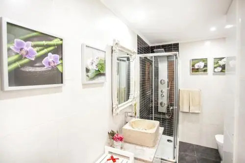 Typical Bairro Alto Apartment Lisbon