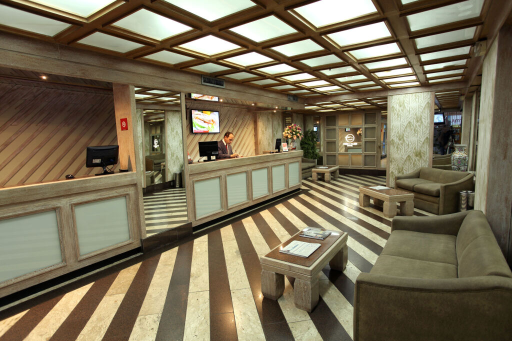 Mengo Palace Hotel